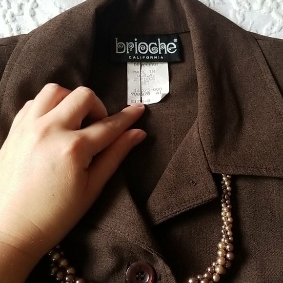 Brown Career Suit with Skirt- 2 pieces - Picture 2 of 4